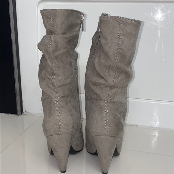 Ankle Boots - Picture 3 of 6